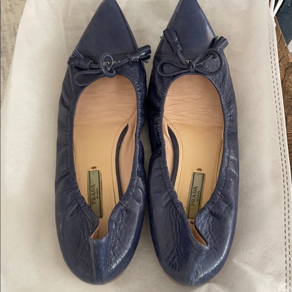 Prada Pointed Toe Flats Size 40 - Picture 3 of 6